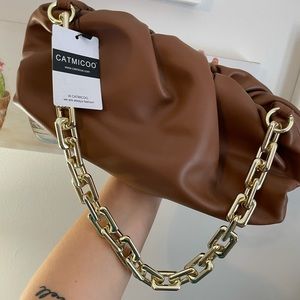 Bottega-Inspired Dumpling + Chain Shoulder Bag